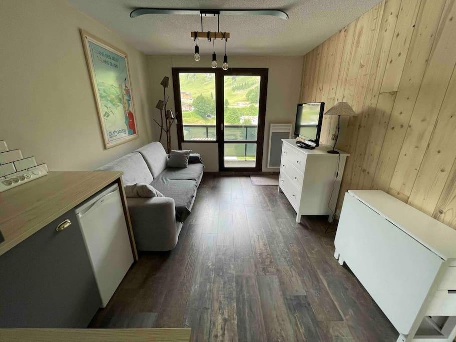 Studio Refait A Neuf Avec Balcon - Famille - Parking Couvert Chamrousse Eksteriør bilde