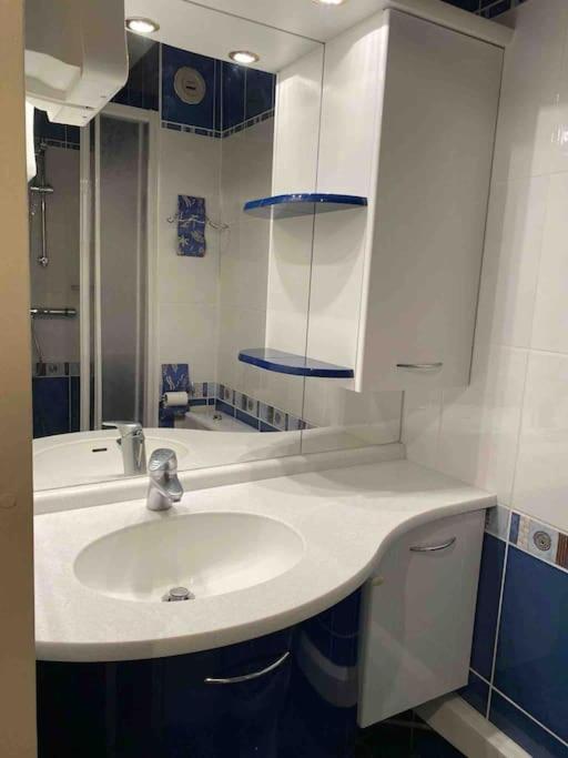 Studio Refait A Neuf Avec Balcon - Famille - Parking Couvert Chamrousse Eksteriør bilde